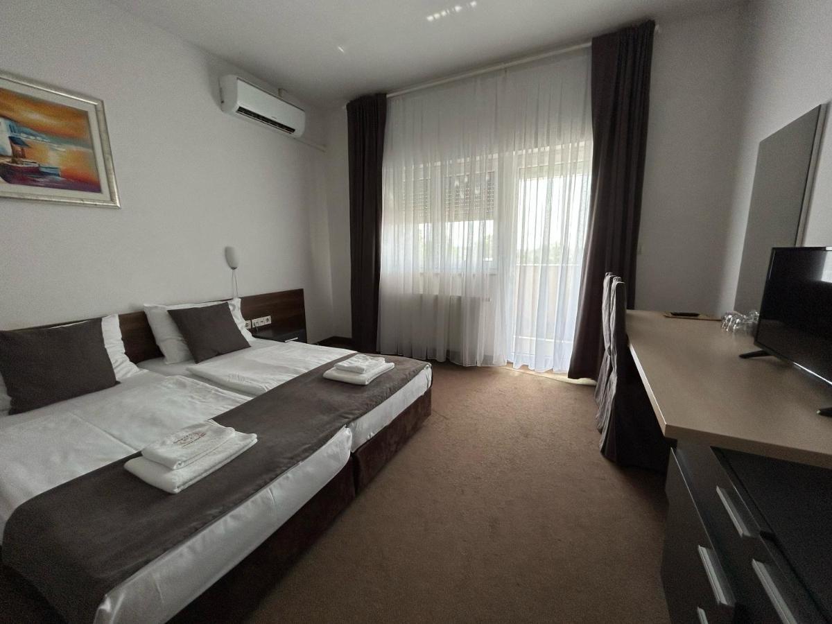 Rooms Laguna Sesvete Exterior foto